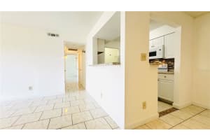 2915 WINKLER AVENUE, FORT MYERS, FL 33916 - MLS#MFRTB8434237