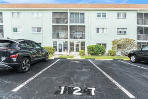 801 83RD AVENUE, ST PETERSBURG, FL 33702 - MLS#MFRTB8434254