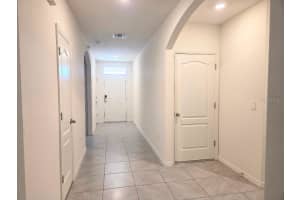 2781 GRAND CENTRAL AVENUE, TAVARES, FL 32778 - MLS#MFRTB8434262