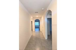 2781 GRAND CENTRAL AVENUE, TAVARES, FL 32778 - MLS#MFRTB8434262