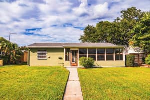 775 40TH AVENUE, ST PETERSBURG, FL 33703 Sold 11/05/25