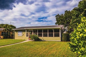 775 40TH AVENUE, ST PETERSBURG, FL 33703 Sold 11/05/25