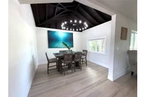 400 38TH AVENUE, ST PETERSBURG, FL 33704 - MLS#MFRTB8434315