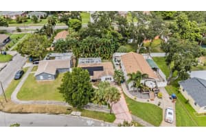 977 27TH AVENUE, ST PETERSBURG, FL 33705 - MLS#MFRTB8434332