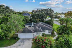 225 LAKE HOLLINGSWORTH DRIVE, LAKELAND, FL 33803 - MLS#MFRTB8434372