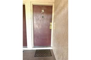 7502 NEEDLE LEAF PLACE, TAMPA, FL 33617 - MLS#MFRTB8434380