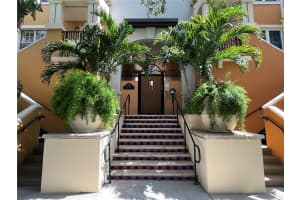 200 4TH AVENUE, ST PETERSBURG, FL 33701 - MLS#MFRTB8434382