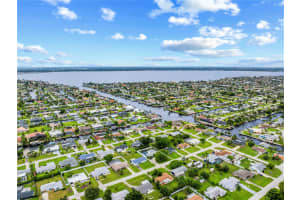 2705 18TH PLACE, CAPE CORAL, FL 33904 - MLS#MFRTB8434404