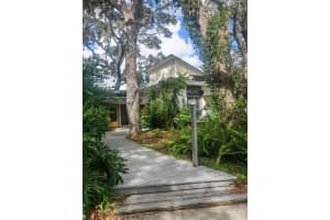4711 HIDDEN FOREST LANE, SARASOTA, FL 34235 - MLS#MFRTB8434462