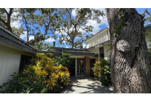 4711 HIDDEN FOREST LANE, SARASOTA, FL 34235 - MLS#MFRTB8434462