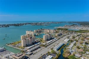 4550 COVE CIRCLE, ST PETERSBURG, FL 33708 - MLS#MFRTB8434532