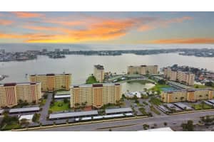 4550 COVE CIRCLE, ST PETERSBURG, FL 33708 - MLS#MFRTB8434532