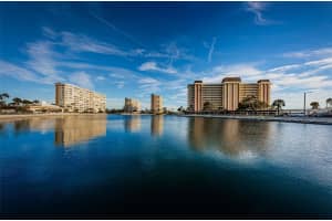 4550 COVE CIRCLE, ST PETERSBURG, FL 33708 - MLS#MFRTB8434532