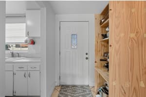7923 WOODVINE CIRCLE, TAMPA, FL 33615 - MLS#MFRTB8434589