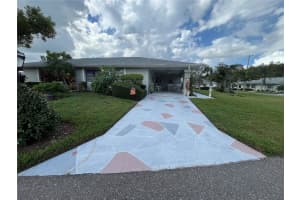 2104 Hereford Dr #2104, SUN CITY CENTER