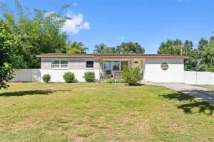 2010 Lee Dr, VALRICO 2010 Lee Dr, VALRICO