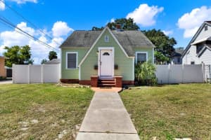 305 28TH STREET, ST PETERSBURG, FL 33712 Sold 10/17/25