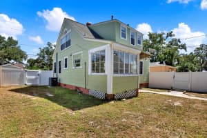 305 28TH STREET, ST PETERSBURG, FL 33712 Sold 10/17/25