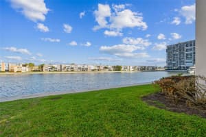 7625 SUN ISLAND DRIVE, SOUTH PASADENA, FL 33707 - MLS#MFRTB8434670