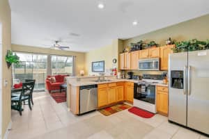 2541 MANESHAW LANE, KISSIMMEE, FL 34747 - MLS#MFRTB8434687