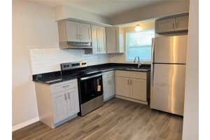 904 LAKE PALMS DRIVE, LARGO, FL 33771 - MLS#MFRTB8434726