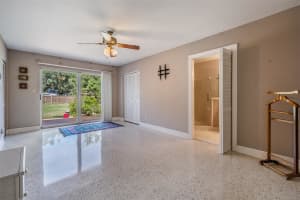 3909 HUDSON LANE, TAMPA, FL 33618 - MLS#MFRTB8434729