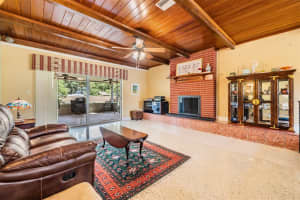 3909 HUDSON LANE, TAMPA, FL 33618 - MLS#MFRTB8434729