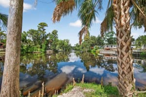 3924 ALAFIA BOULEVARD, BRANDON, FL 33511 Sold 11/03/25