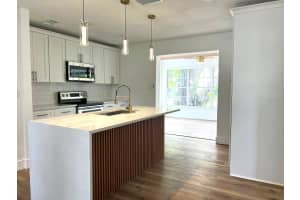 1706 FORE DRIVE, TAMPA, FL 33612 - MLS#MFRTB8434805