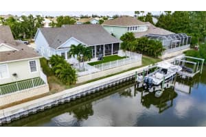 526 ISLEBAY DRIVE, APOLLO BEACH, FL 33572 - MLS#MFRTB8434879
