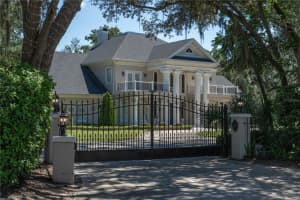 MLS# MFRTB8434894, Brandon, Florida 33511