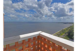 4015 Bayshore Blvd #17f, TAMPA