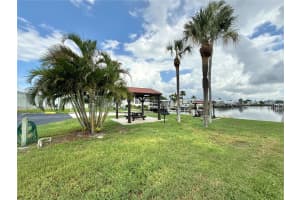 312 MOUNT RICHMOND AVENUE, ST PETERSBURG, FL 33702 - MLS#MFRTB8434899