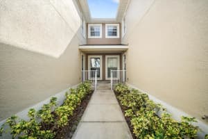 2028 KINGS PALACE DRIVE, RIVERVIEW, FL 33578 - MLS#MFRTB8434946