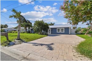 8708 THORNWOOD LANE, TAMPA, FL 33615 - MLS#MFRTB8434985
