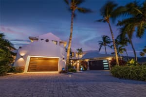 6152 52ND STREET, ST PETERSBURG, FL 33715 - MLS#MFRTB8434995
