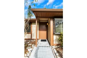 118 EDGEWOOD COURT, OLDSMAR, FL 34677 Sold 11/14/25