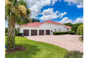 30400 FAIRWAY DRIVE, WESLEY CHAPEL, FL 33543 - MLS#MFRTB8435044