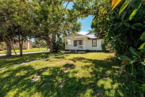 4300 14TH AVENUE, ST PETERSBURG, FL 33713 - MLS#MFRTB8435061