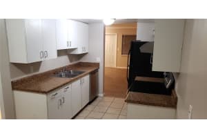 2052 KINGS HIGHWAY, CLEARWATER, FL 33755 - MLS#MFRTB8435085