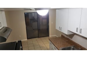 2052 KINGS HIGHWAY, CLEARWATER, FL 33755 - MLS#MFRTB8435085