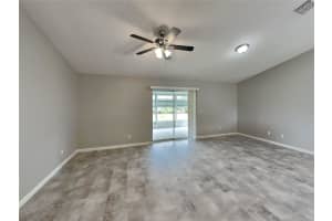 MLS# MFRTB8435105, Palmetto, Florida 34221