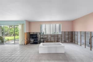 311 ISLAND WAY, CLEARWATER BEACH, FL 33767 - MLS#MFRTB8435150