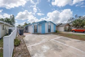 9120 SANDCROFT COURT, TAMPA, FL 33615 - MLS#MFRTB8435195