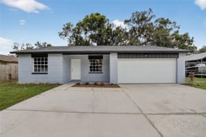 423 Forest Oak Dr, SEFFNER