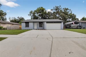 423 FOREST OAK DRIVE, SEFFNER, FL 33584 - MLS#MFRTB8435281