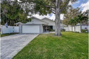 9084 76TH AVENUE, SEMINOLE, FL 33777 Sold 01/22/26