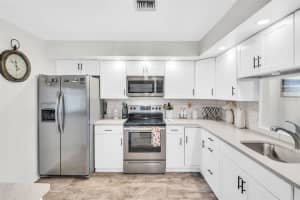 2700 NEBRASKA AVENUE, PALM HARBOR, FL 34684 - MLS#MFRTB8435306