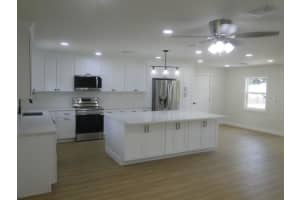 820 DOVE RIDGE DRIVE, LAKELAND, FL 33803 - MLS#MFRTB8435314