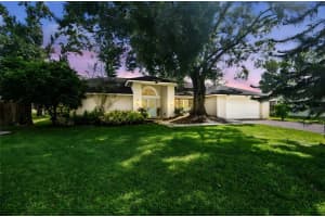 1905 HORSESHOE DRIVE, PLANT CITY, FL 33566 - MLS#MFRTB8435341